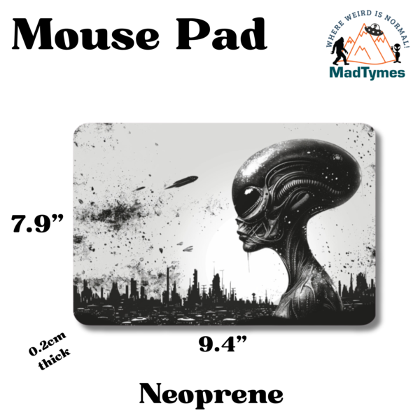 ALIEN INVASION MOUSEPAD