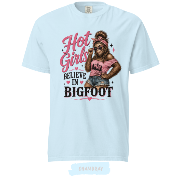 hot-girls-believe-in-bigfoot-comfort-colors-t-shirt-chambray hot-girls-believe-in-bigfoot-comfort-colors-t-shirt-chambray