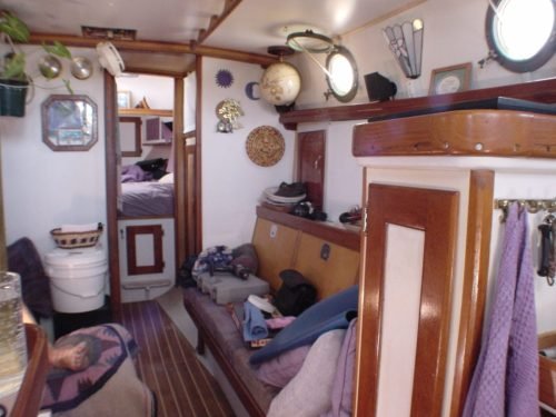 AC7010E0-1BB1-44A0-87BC-586D75FF9554