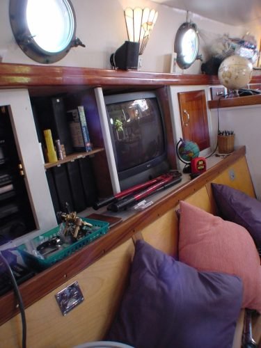 C5B1D9AB-00B0-407F-B840-456EE313FBAB